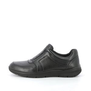 TYLER'S Sneakers