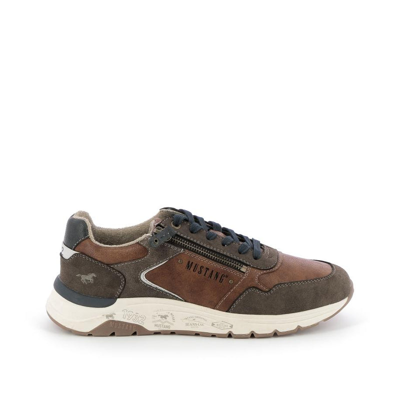 MUSTANG Sneakers