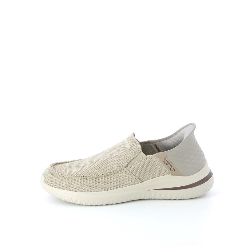 SKECHERS Sneakers