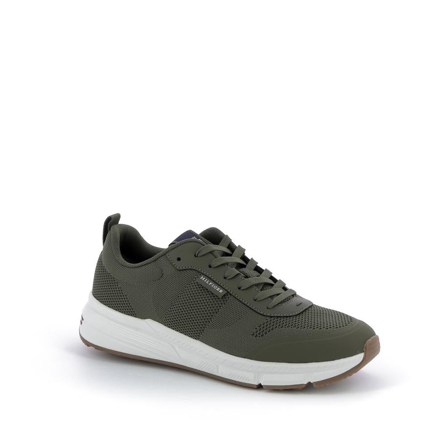  | 157XM1B8