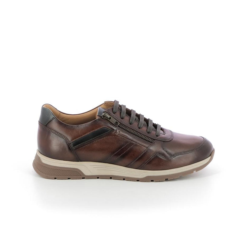 COBAGO Sneakers
