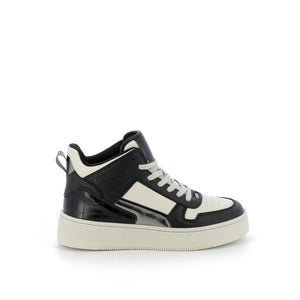 MANO Sneakers