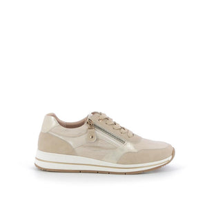 HOBIZ Sneakers