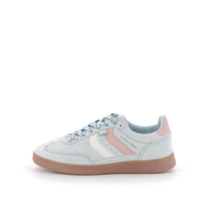 XTI Sneakers