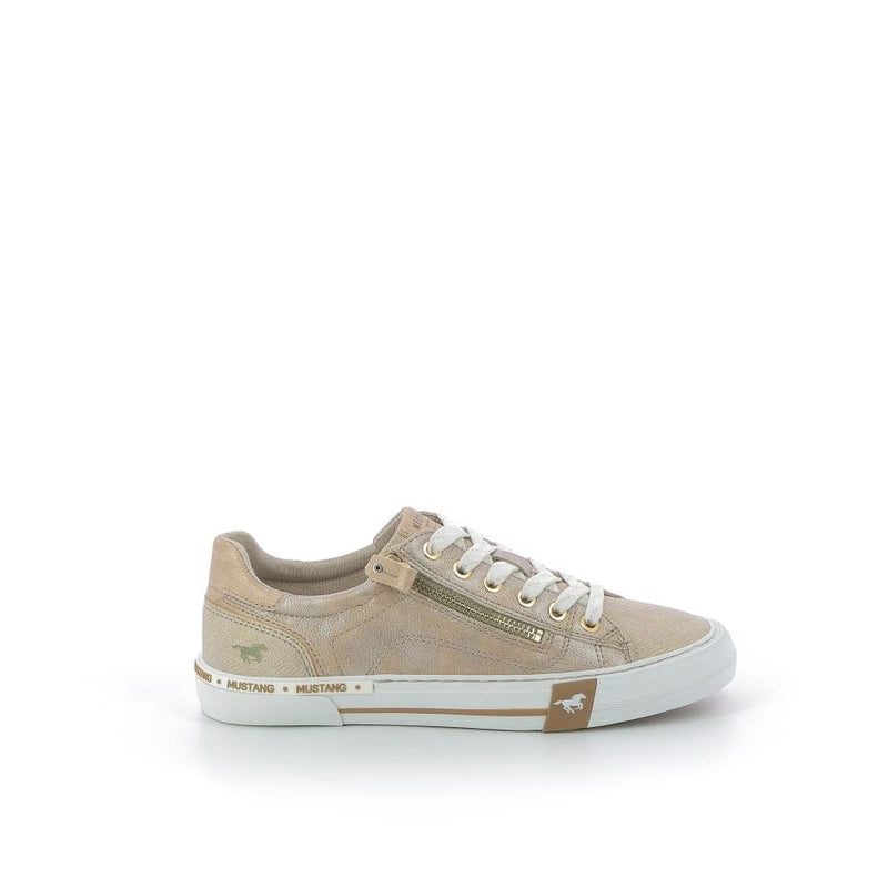 MUSTANG Sneakers