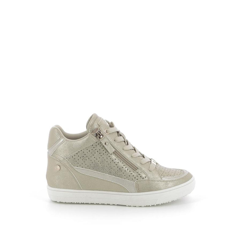XTI Sneakers