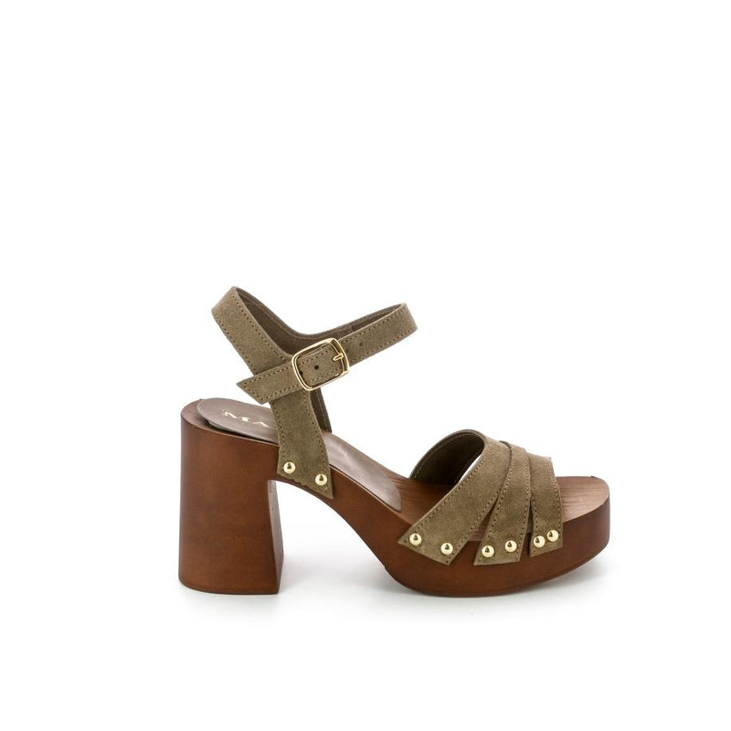 MANO Sandalen