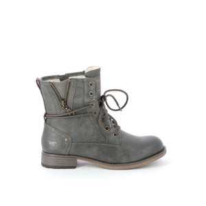 MUSTANG Boots