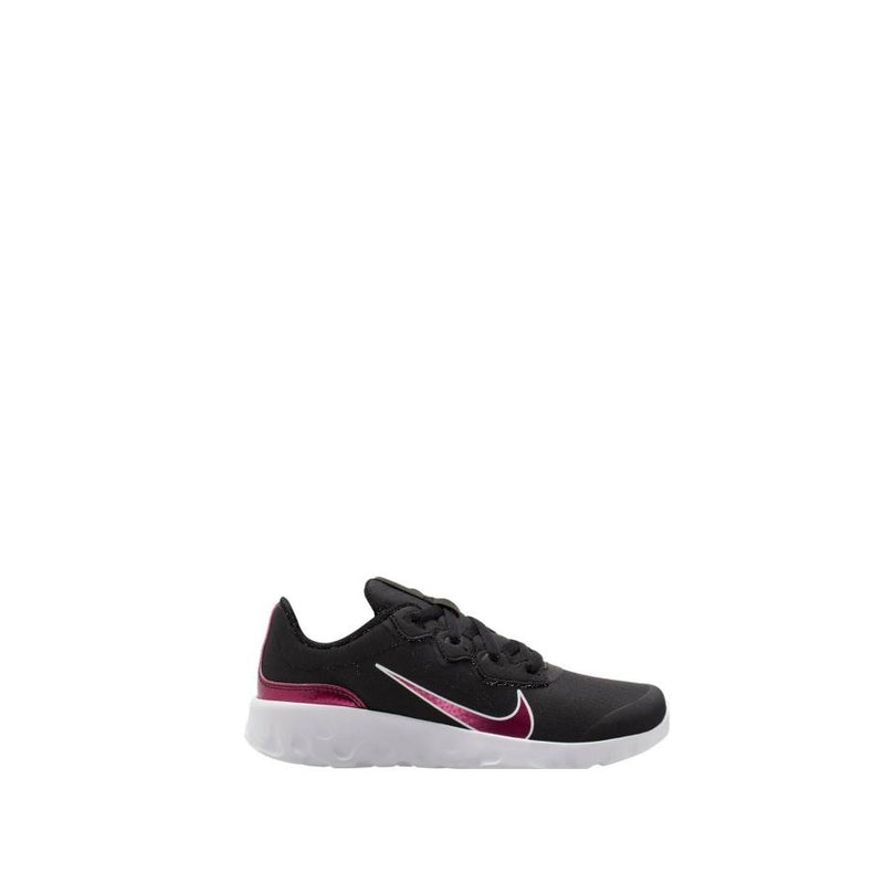 NIKE STRADA
