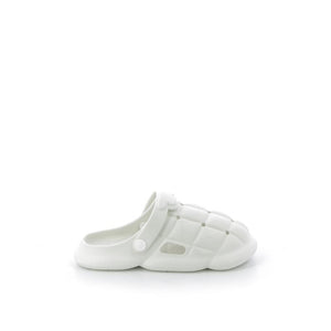 BAY WEST slippers