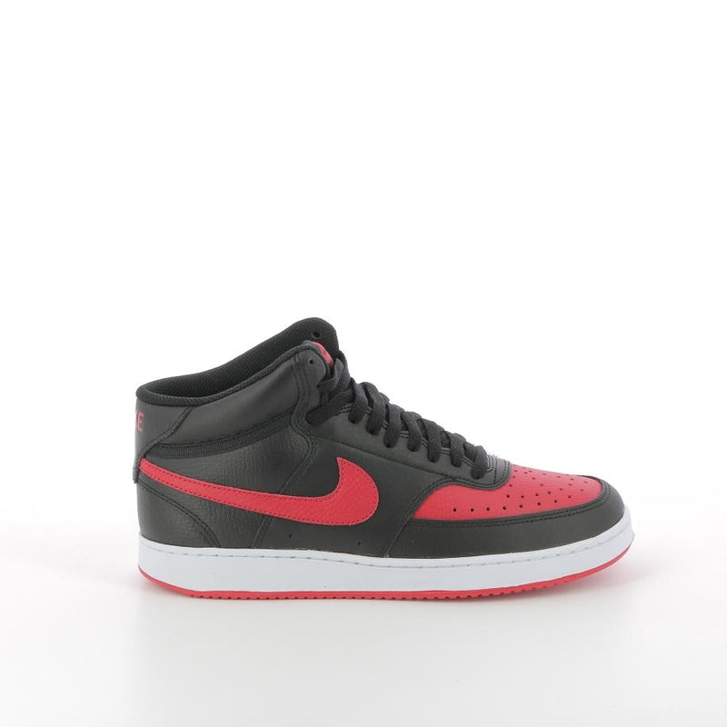 NIKE Baskets