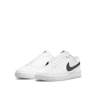 NIKE Baskets