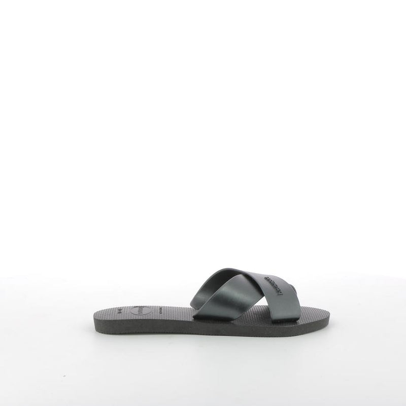 Tongs