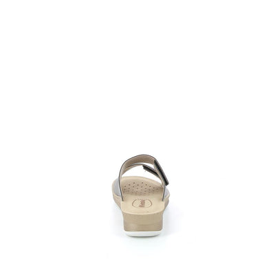  | 821XS016
