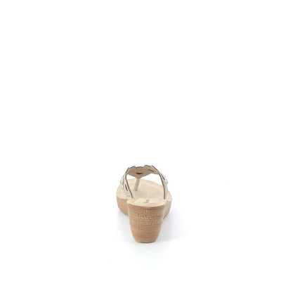  | 823XS020