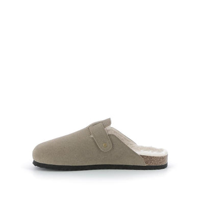  | 823XS158
