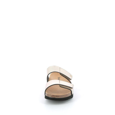  | 826XW104